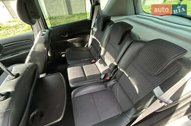 Минивэн Renault Scenic 2011 в 