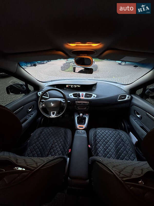 Минивэн Renault Scenic 2009 в Ивано-Франковске