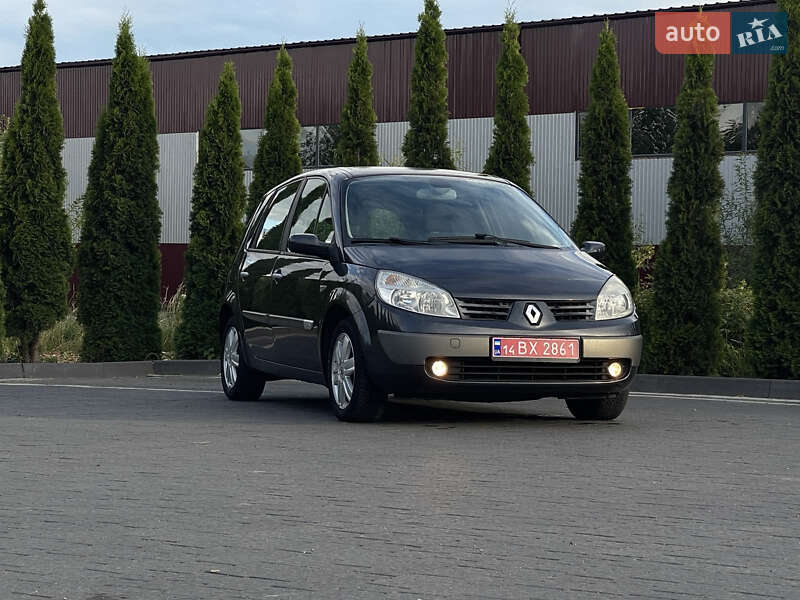 Минивэн Renault Scenic 2005 в Надворной