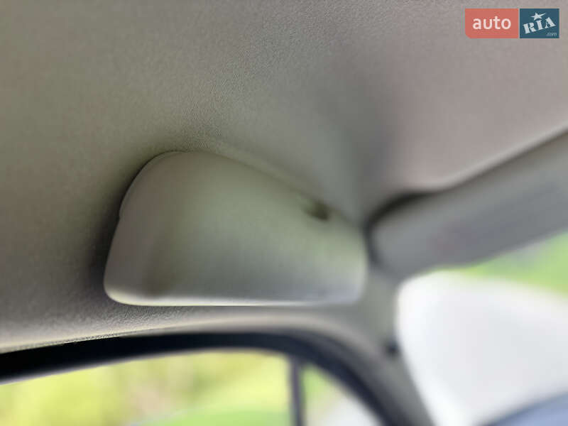 Минивэн Renault Scenic 2005 в Надворной