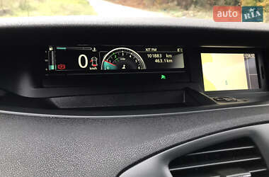 Минивэн Renault Scenic 2014 в 