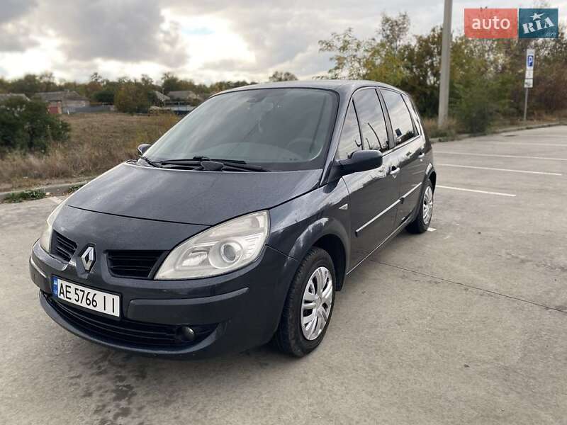 Минивэн Renault Scenic 2008 в Синельниково