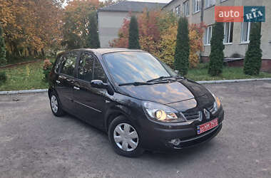 Минивэн Renault Scenic 2009 в 
