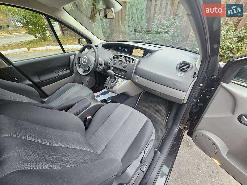Минивэн Renault Scenic 2008 в Полтаве