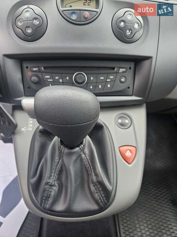 Минивэн Renault Scenic 2008 в Полтаве
