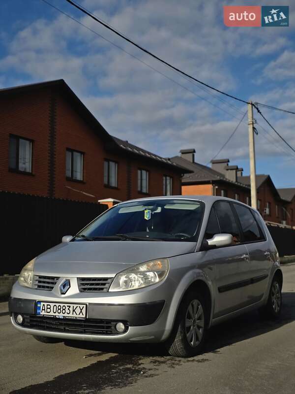 Минивэн Renault Scenic 2005 в Виннице