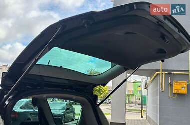Минивэн Renault Scenic 2015 в 