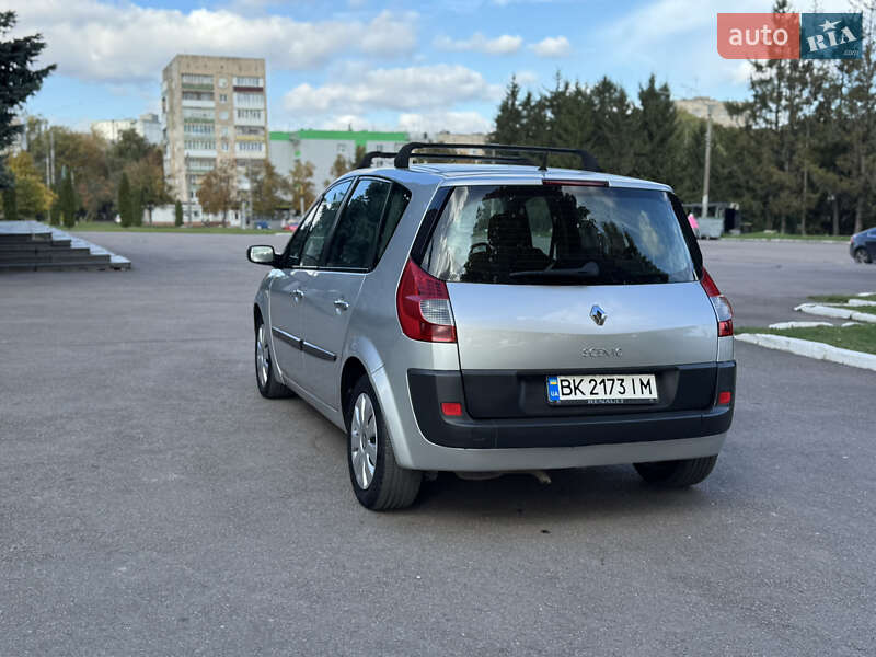 Минивэн Renault Scenic 2007 в Ровно