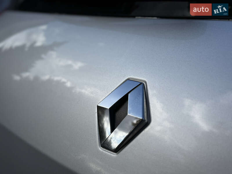 Минивэн Renault Scenic 2007 в Ровно