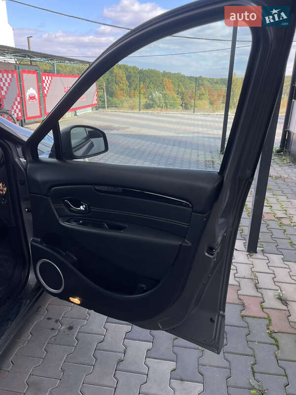 Минивэн Renault Scenic 2012 в Виннице