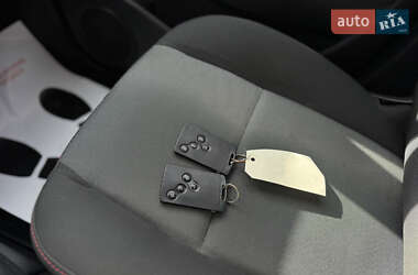 Минивэн Renault Scenic 2014 в 