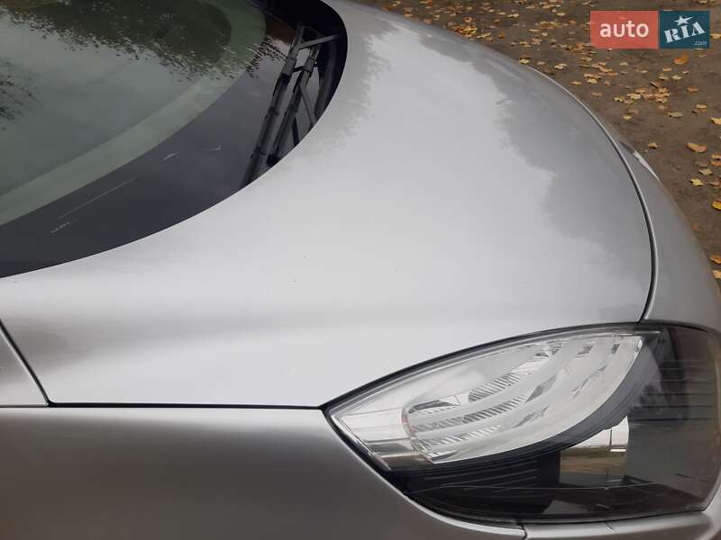 Минивэн Renault Scenic 2011 в Хороле