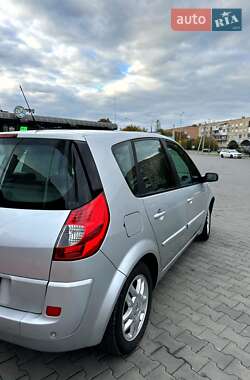 Минивэн Renault Scenic 2007 в 