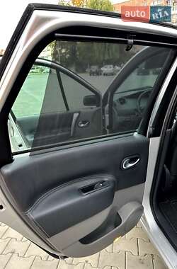 Минивэн Renault Scenic 2007 в 