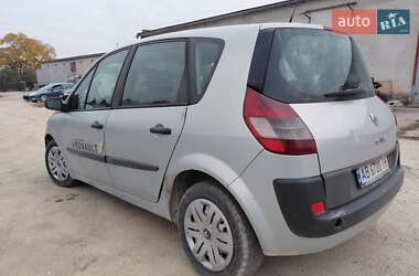 Минивэн Renault Scenic 2004 в  фото 4 Минивэн Renault Scenic 2004 в