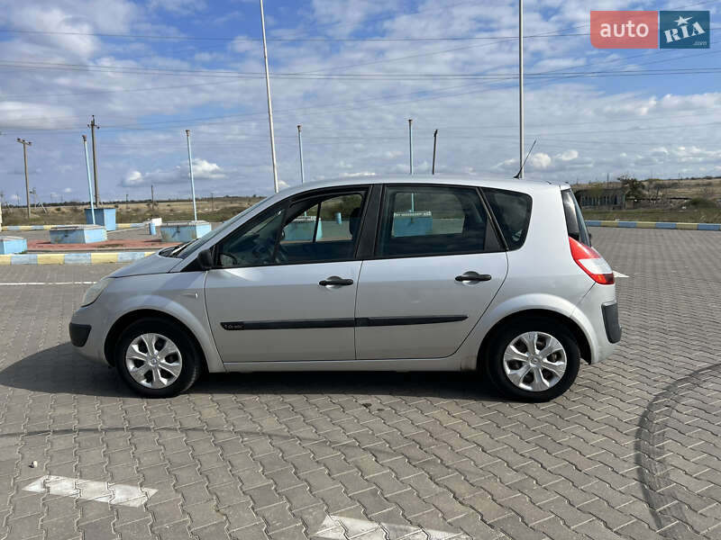 Мінівен Renault Scenic 2006 в Рені фото 3 Мінівен Renault Scenic 2006 в Рені