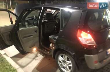 Мінівен Renault Scenic 2003 в 