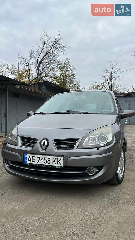 Минивэн Renault Scenic 2009 в Павлограде