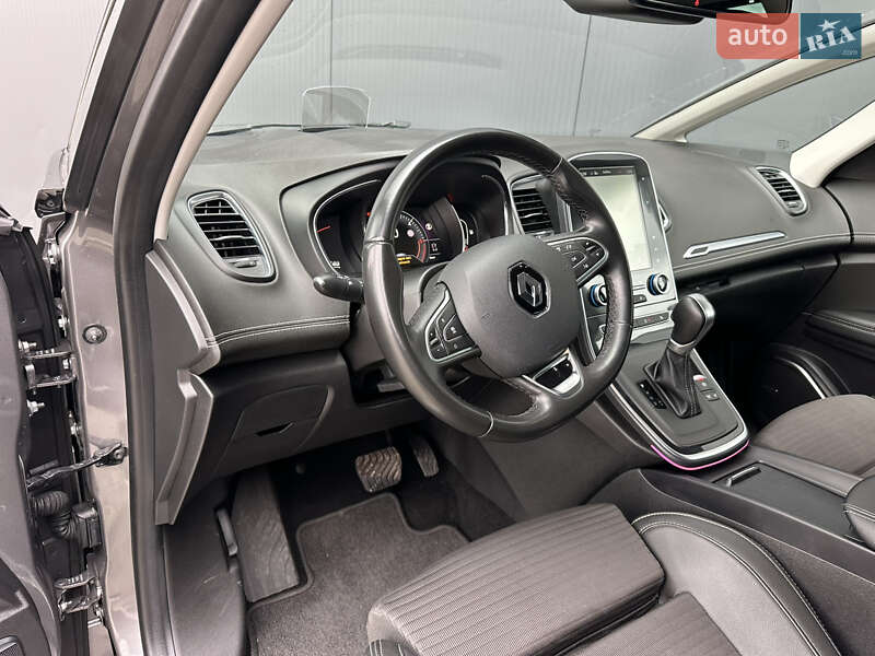 Мінівен Renault Scenic 2016 в Луцьку