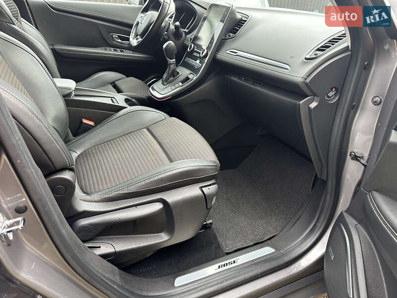 Мінівен Renault Scenic 2016 в Луцьку