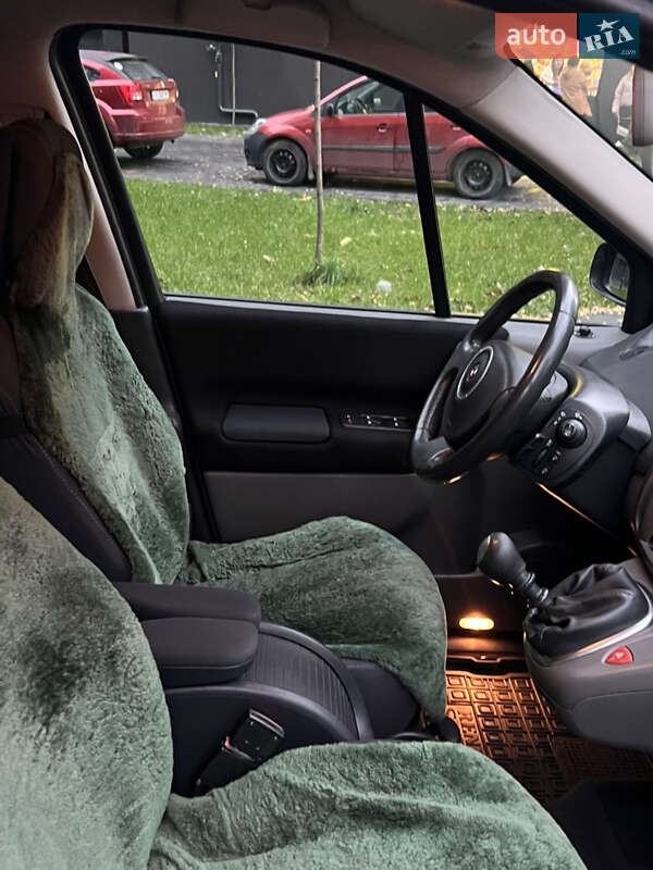 Мінівен Renault Scenic 2007 в Івано-Франківську фото 37 Мінівен Renault Scenic 2007 в Івано-Франківську