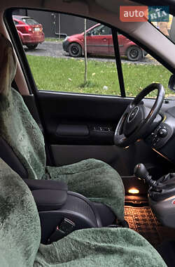 Минивэн Renault Scenic 2007 в 
