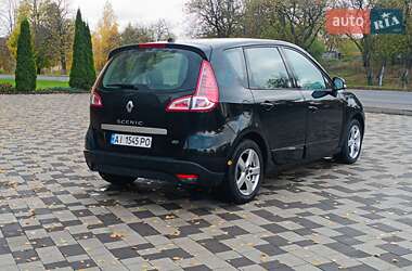 Минивэн Renault Scenic 2011 в 