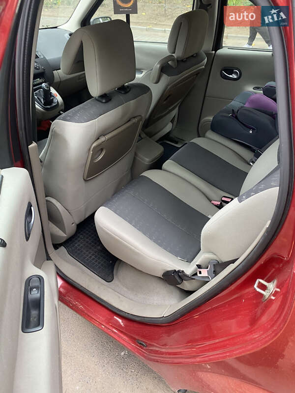 Мінівен Renault Scenic 2006 в Дніпрі фото 6 Мінівен Renault Scenic 2006 в Дніпрі