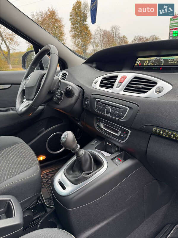 Мінівен Renault Scenic 2009 в Харкові фото 43 Мінівен Renault Scenic 2009 в Харкові
