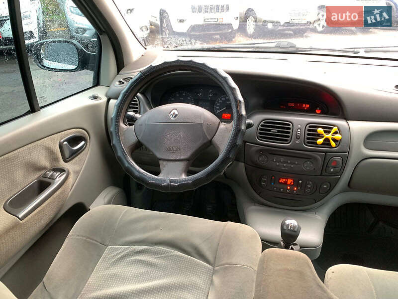 Минивэн Renault Scenic 2002 в Виннице