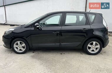 Минивэн Renault Scenic 2012 в 