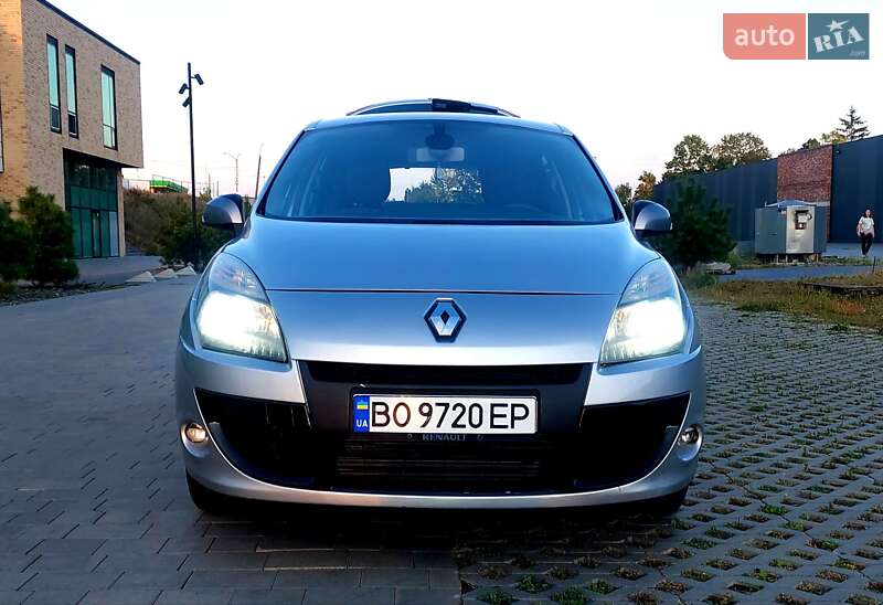 Мінівен Renault Scenic 2011 в Хмельницькому фото 2 Мінівен Renault Scenic 2011 в Хмельницькому