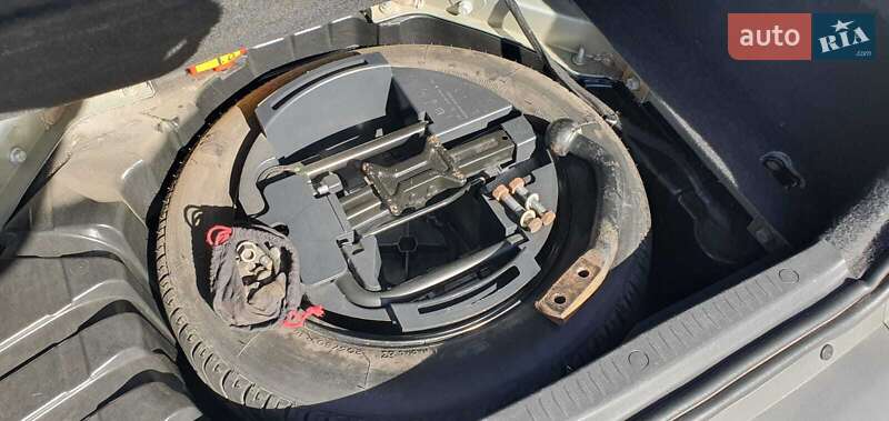 Мінівен Renault Scenic 2006 в Дніпрі фото 28 Мінівен Renault Scenic 2006 в Дніпрі