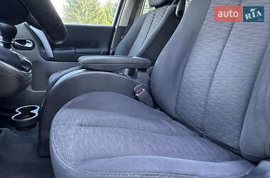 Мінівен Renault Scenic 2007 в  фото 61 Мінівен Renault Scenic 2007 в