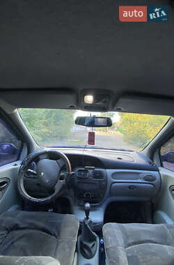 Минивэн Renault Scenic 2000 в 