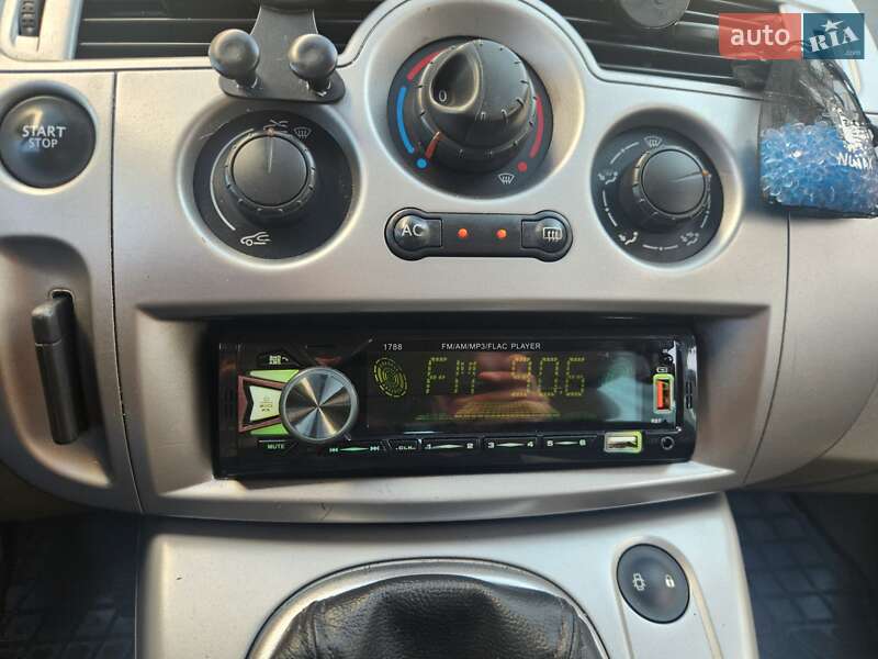 Мінівен Renault Scenic 2005 в Полтаві фото 22 Мінівен Renault Scenic 2005 в Полтаві