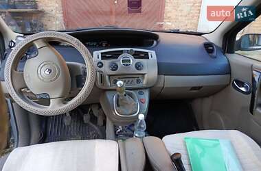 Минивэн Renault Scenic 2003 в 