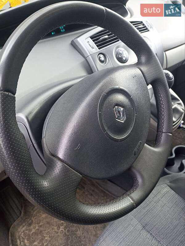Минивэн Renault Scenic 2007 в Чернигове