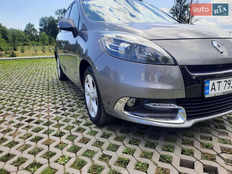 Мінівен Renault Scenic 2012 в Коломиї