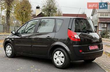 Минивэн Renault Scenic 2007 в 