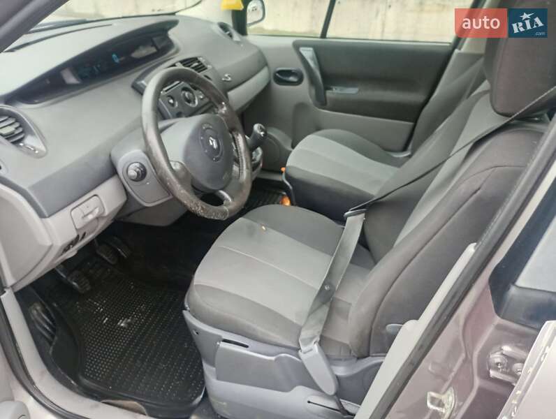 Мінівен Renault Scenic 2004 в Мирополі фото 10 Мінівен Renault Scenic 2004 в Мирополі