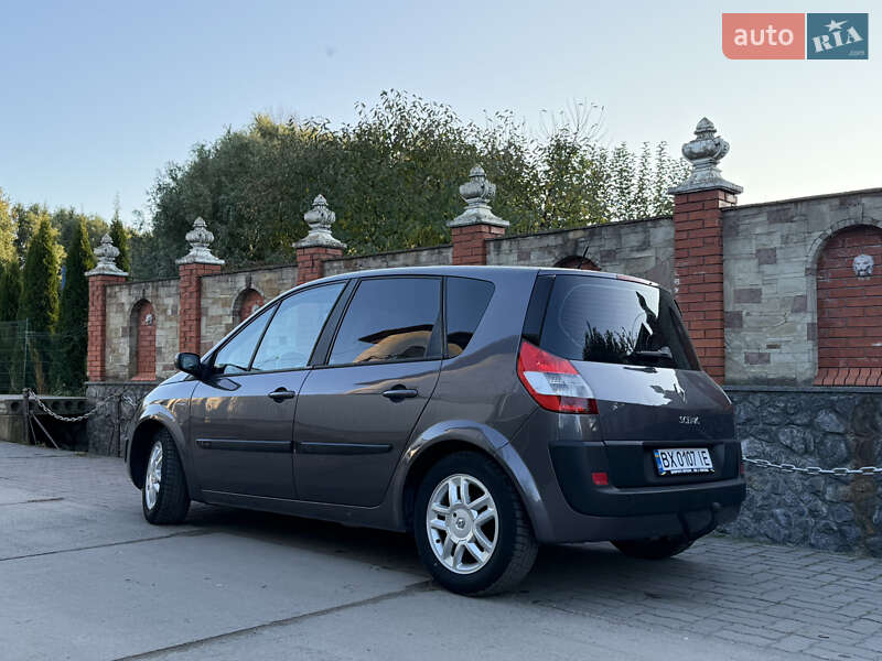 Минивэн Renault Scenic 2005 в Красилове фото 12 Минивэн Renault Scenic 2005 в Красилове