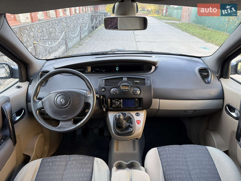 Минивэн Renault Scenic 2005 в Красилове фото 27 Минивэн Renault Scenic 2005 в Красилове