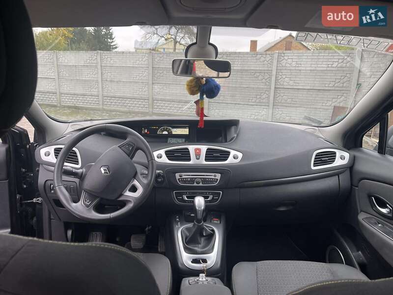 Минивэн Renault Scenic 2010 в Любаре