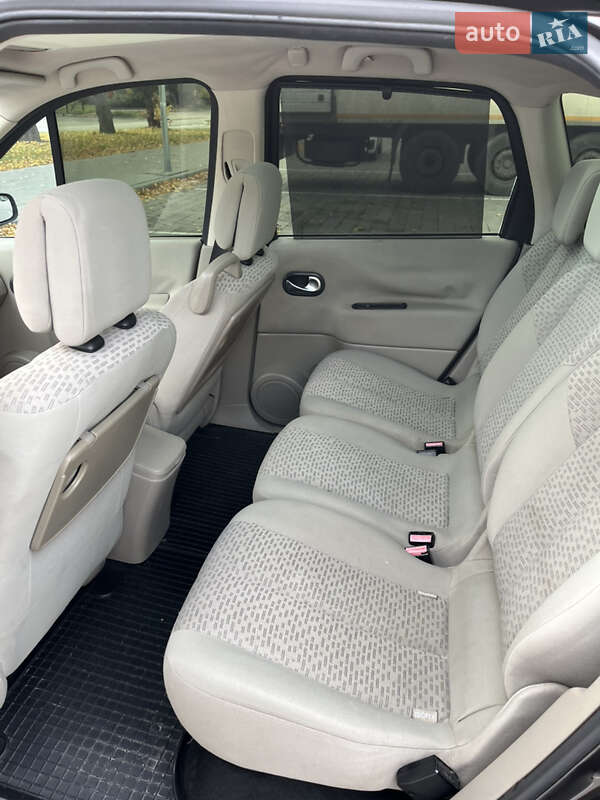 Мінівен Renault Scenic 2006 в Черкасах