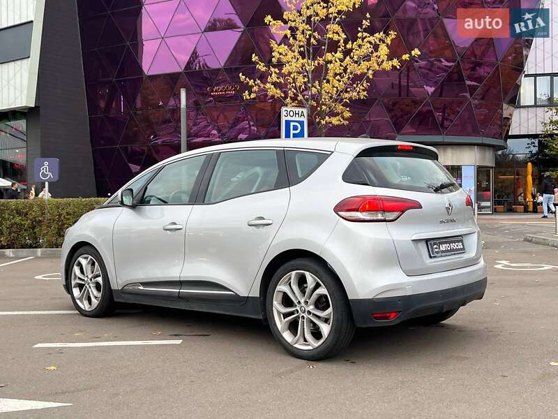 Минивэн Renault Scenic 2017 в Киеве