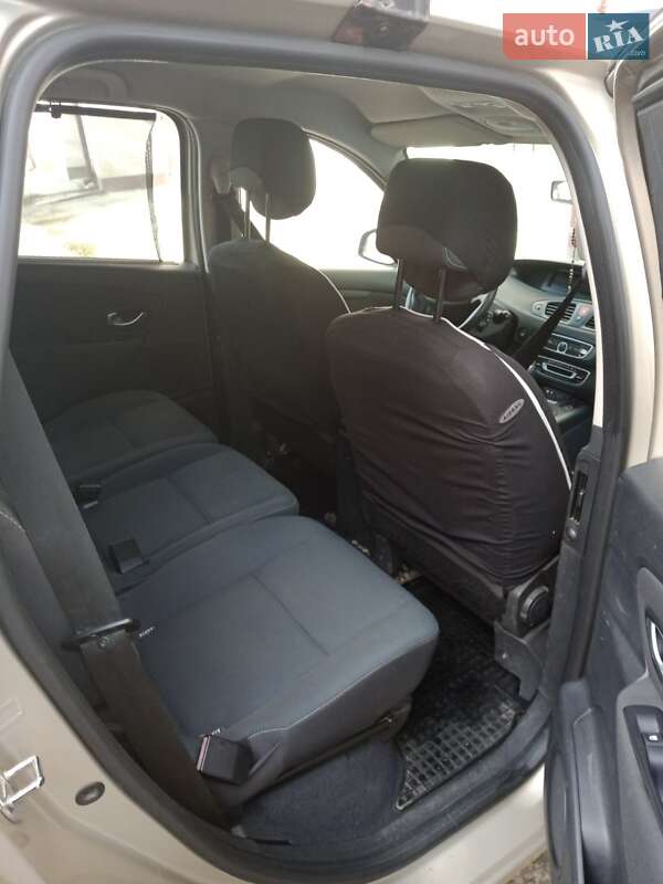 Минивэн Renault Scenic 2009 в Ивано-Франковске
