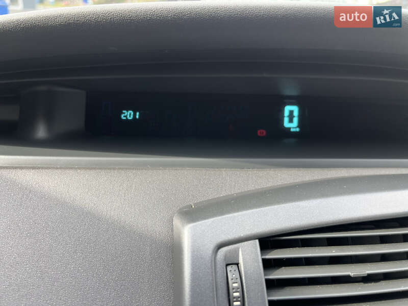 Минивэн Renault Scenic 2008 в Полтаве фото 38 Минивэн Renault Scenic 2008 в Полтаве