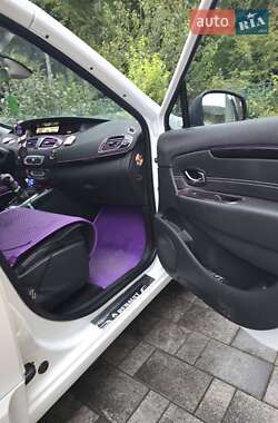 Мінівен Renault Scenic 2014 в Рівному