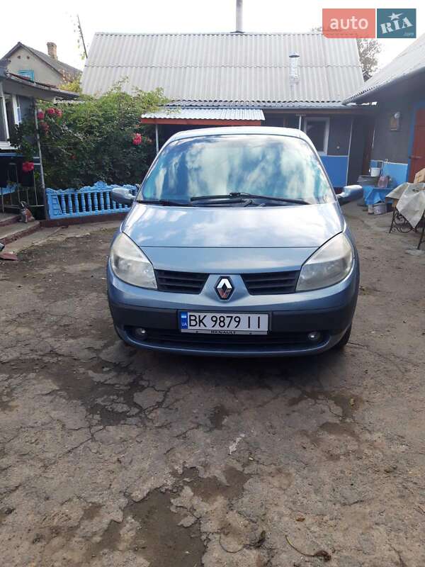 Минивэн Renault Scenic 2006 в Ровно